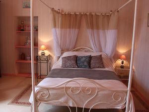 jpg vue chambre rose