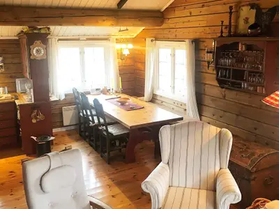 Indoor Indoor