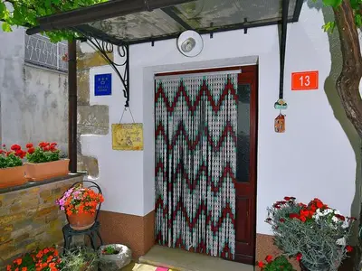 Ferienhaus für 6 Personen in Lupoglav 4/10