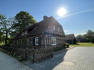 23672841-Ferienhaus-6--300x225-2