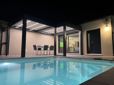 pisine pergola nuit