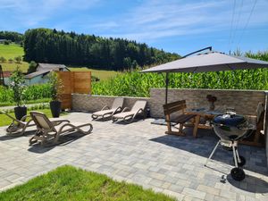 Terrasse mit Griller