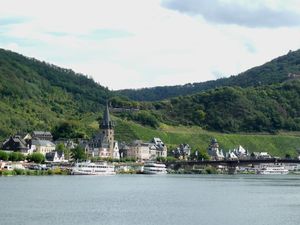 Bernkastel von der Mosel