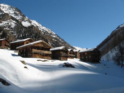 Almdorf Oberstalleralm im Winterschlaf