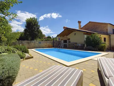 Ferienhaus für 6 Personen (107 m²) in Matulini 10/10