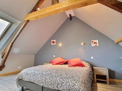 Schlafbereich. Schlafzimmer mit Doppelbett