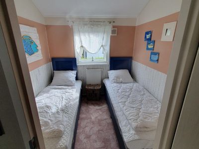 Schlafzimmer 2 mit 2 Einzelnbetten 80x200