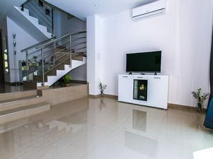 23096905-Ferienhaus-7--300x225-3