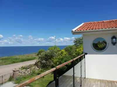 Blick vom Balkon der Villa