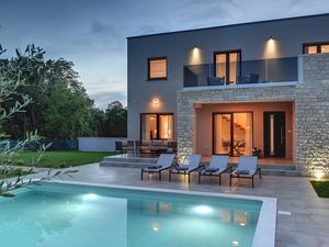 23367063-Ferienhaus-6--300x225-0