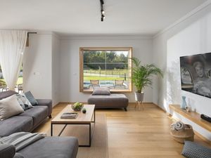 23949986-Ferienhaus-6--300x225-1