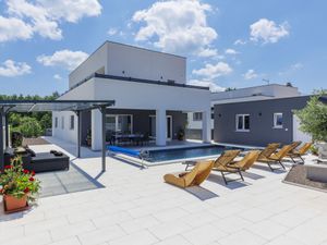 23866918-Ferienhaus-6--300x225-0