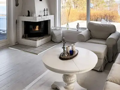 Indoor Indoor
