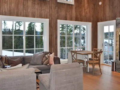Indoor Indoor