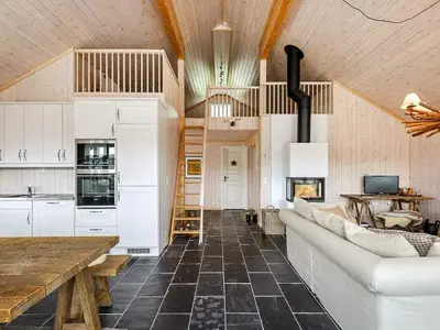 Indoor Indoor