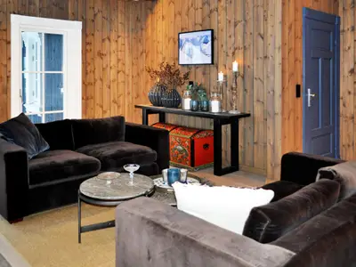 Indoor Indoor