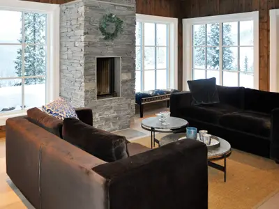 Indoor Indoor