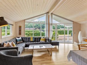 23017909-Ferienhaus-8--300x225-1