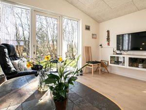 23372372-Ferienhaus-7--300x225-3