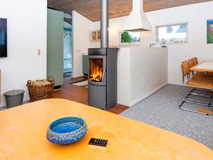 23458218-Ferienhaus-6--300x225-3