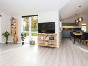 23516971-Ferienhaus-8--300x225-3