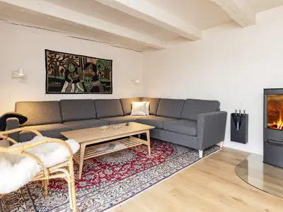 Indoor Indoor