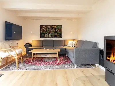 Indoor Indoor
