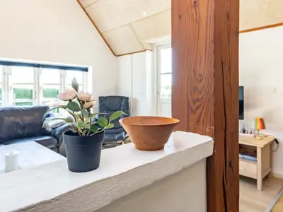 Indoor Indoor