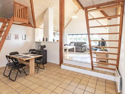 Indoor Indoor