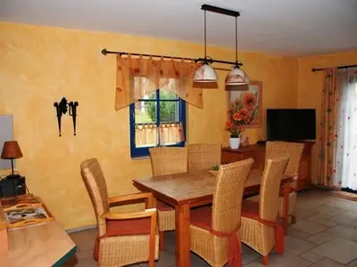 Ferienhaus für 6 Personen (92 m²) in Am Schwarzen Busch 9/10