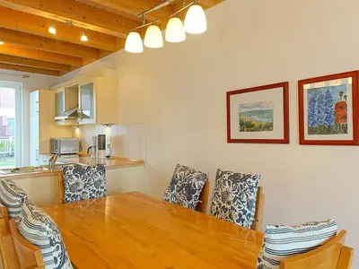 Ferienhaus für 6 Personen (102 m²) in Schillig 4/10