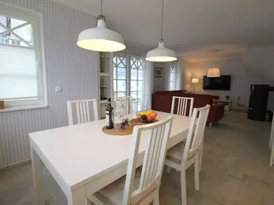 Ferienhaus für 4 Personen (100 m²) in Born am Darß 8/10