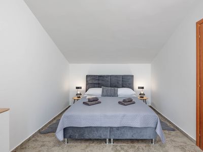 Zweites Schlafzimmer