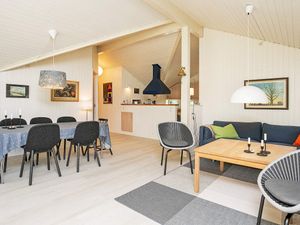 22019301-Ferienhaus-8--300x225-2