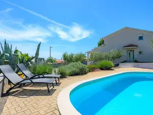 Ferienhaus für 8 Personen (131 m²) in Brnobići