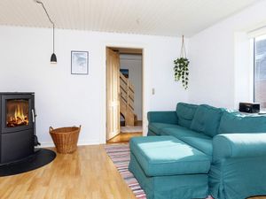 23540684-Ferienhaus-6--300x225-1