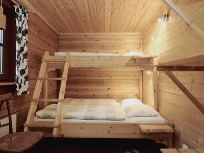 Schlafbereich. Schlafzimmer Nr. 2 mit 2  Stockbetten, 5 Schlafplätze