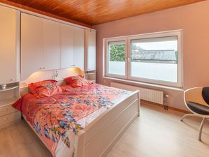 23375787-Ferienhaus-6--300x225-4