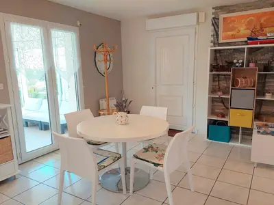 DiningRoom