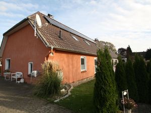 23516255-Ferienhaus-5--300x225-3