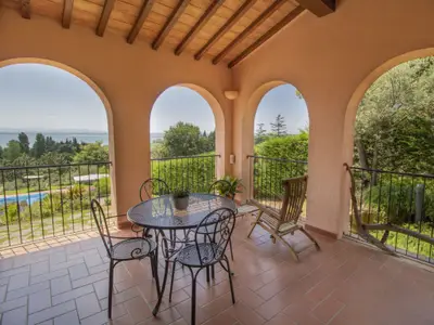 balcony-terrace