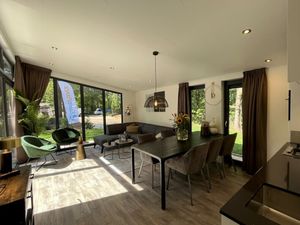 23973968-Ferienhaus-6--300x225-1