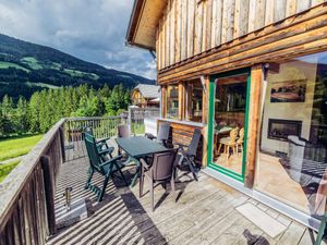 Terrasse / Balkon