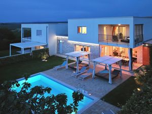 23697190-Ferienhaus-8--300x225-1