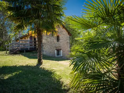 Außenseite Ferienhaus [Sommer]