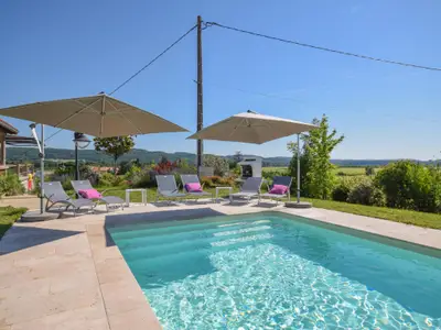 Pool des Ferienhauses