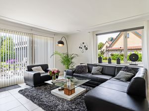 22496857-Ferienhaus-5--300x225-1