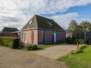 22880383-Ferienhaus-8--300x225-1