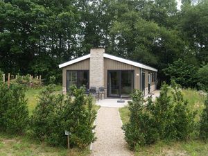 23705029-Ferienhaus-6--300x225-2