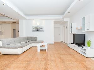 23943963-Ferienhaus-8--300x225-5